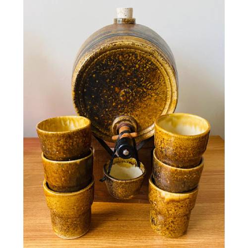 Pottery Barrel Keg with 6 Glasses - Image 2