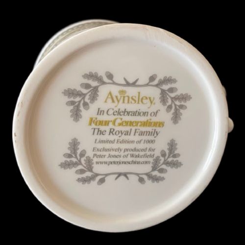 The Royal Family Mug - Image 2
