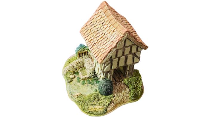 Lilliput Lane Cottages "Hampton Moat" - Image 2