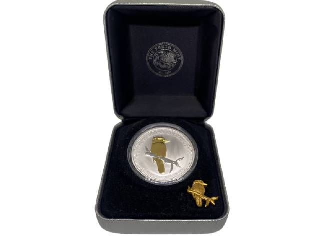 2005 1 oz Silver Kookaburra Coin & Pin Set